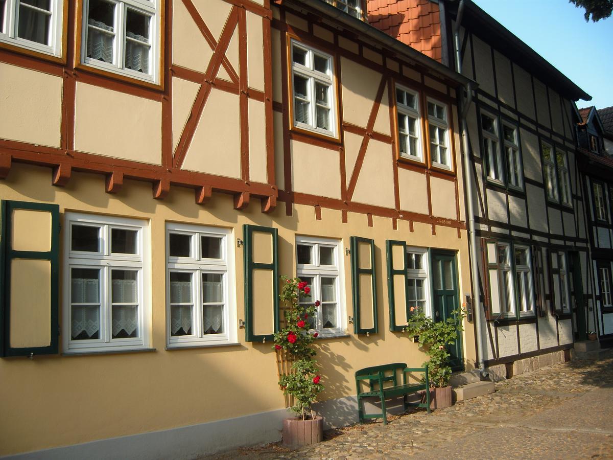 Ferienwohnungen Zur Kaiserstrasse クヴェードリンブルク エクステリア 写真